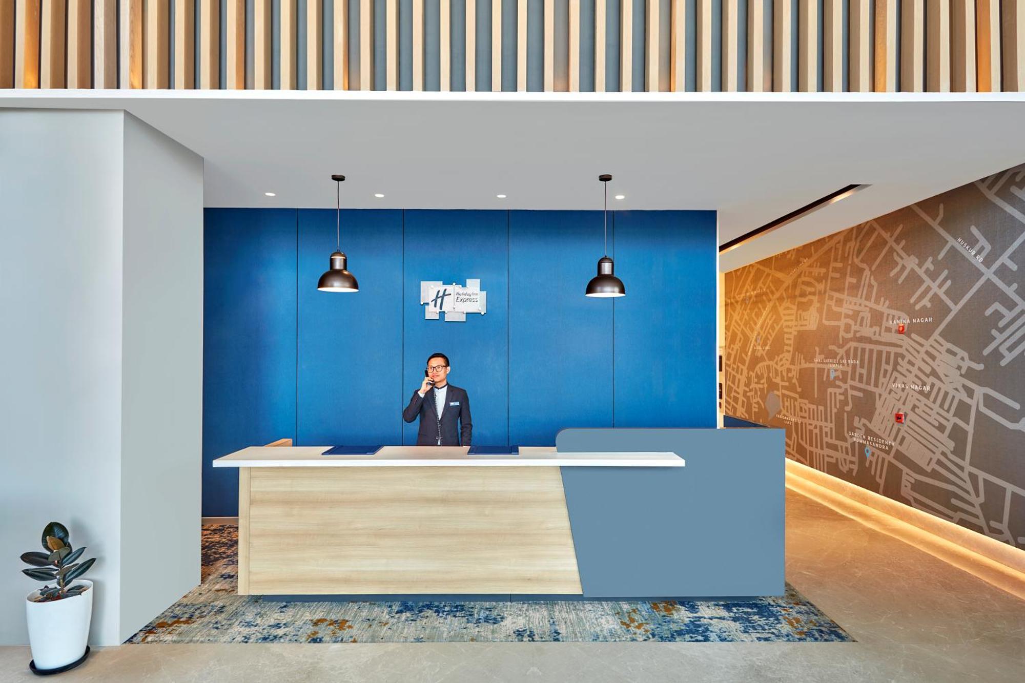 Holiday Inn Express Bengaluru Bommasandra By Ihg Kammasandra Экстерьер фото