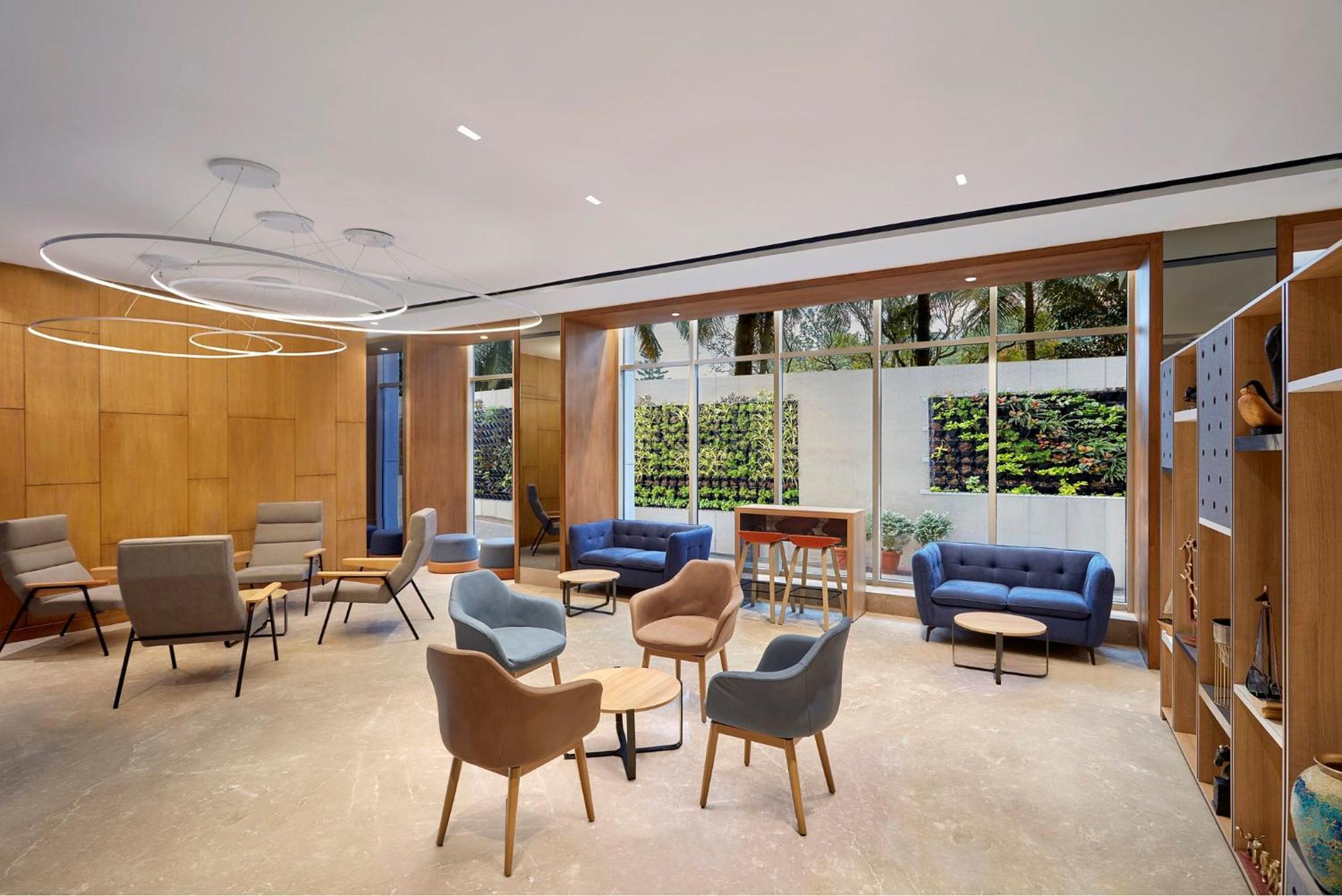 Holiday Inn Express Bengaluru Bommasandra By Ihg Kammasandra Экстерьер фото